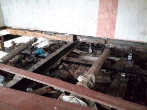 Восстановление фундамента и замена пола